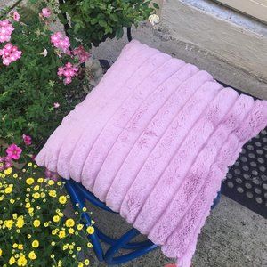 Fluffy pillow 2 patters